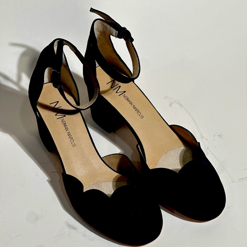 Neiman Marcus Shoes